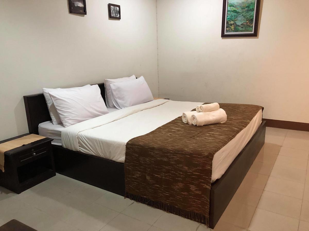 Vipa House Hotel Chiang Mai Exterior photo